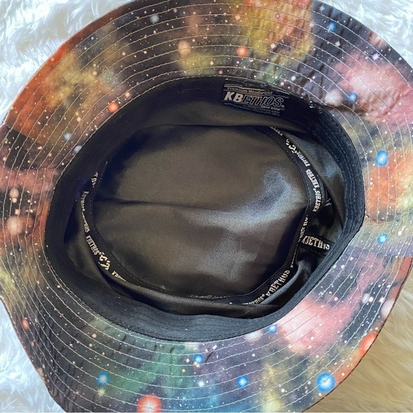 Festival summer Galaxy print bucket hat - Picture 6 of 7